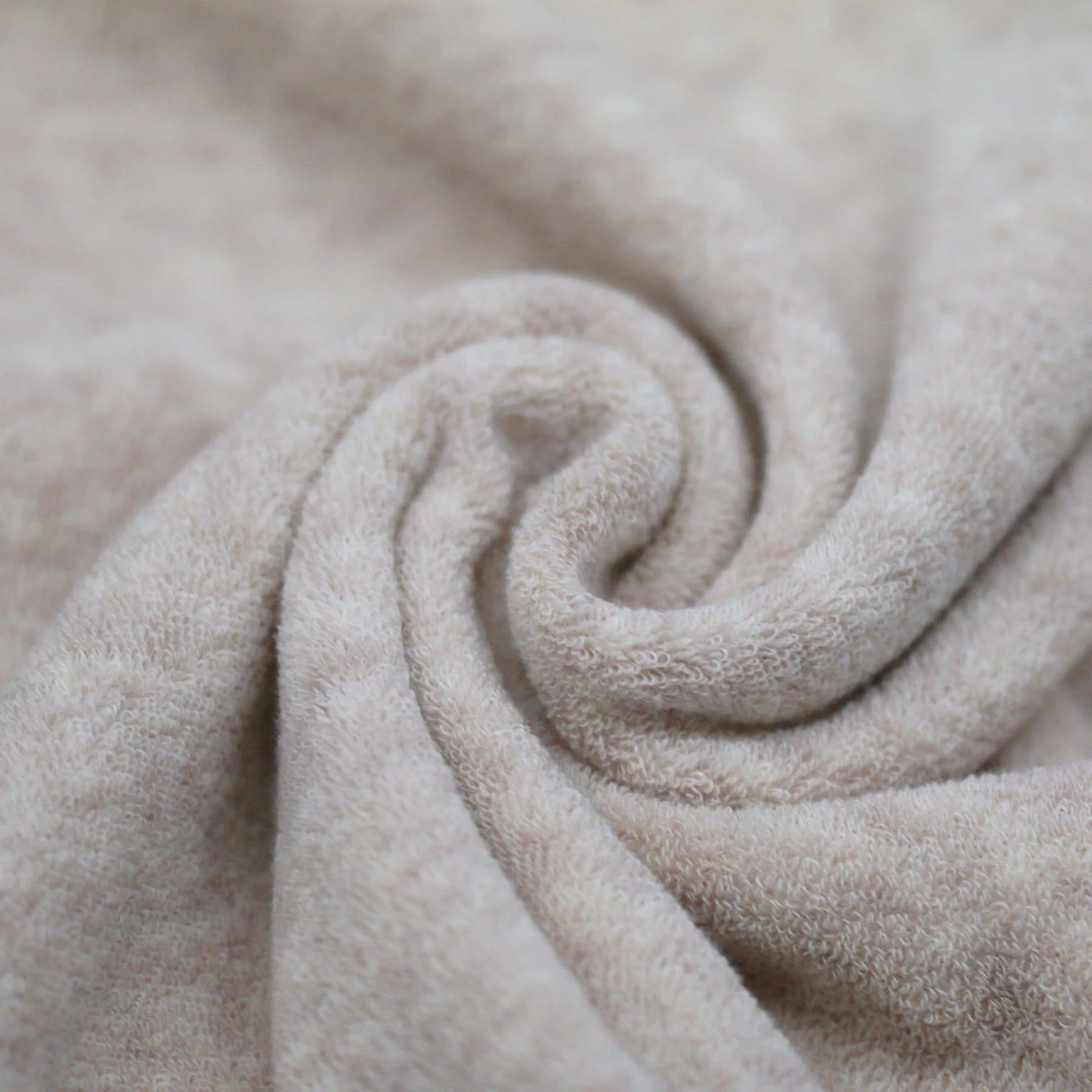 Stretch Badstof Beige Melange – Zacht, Rekbaar & Comfortabel