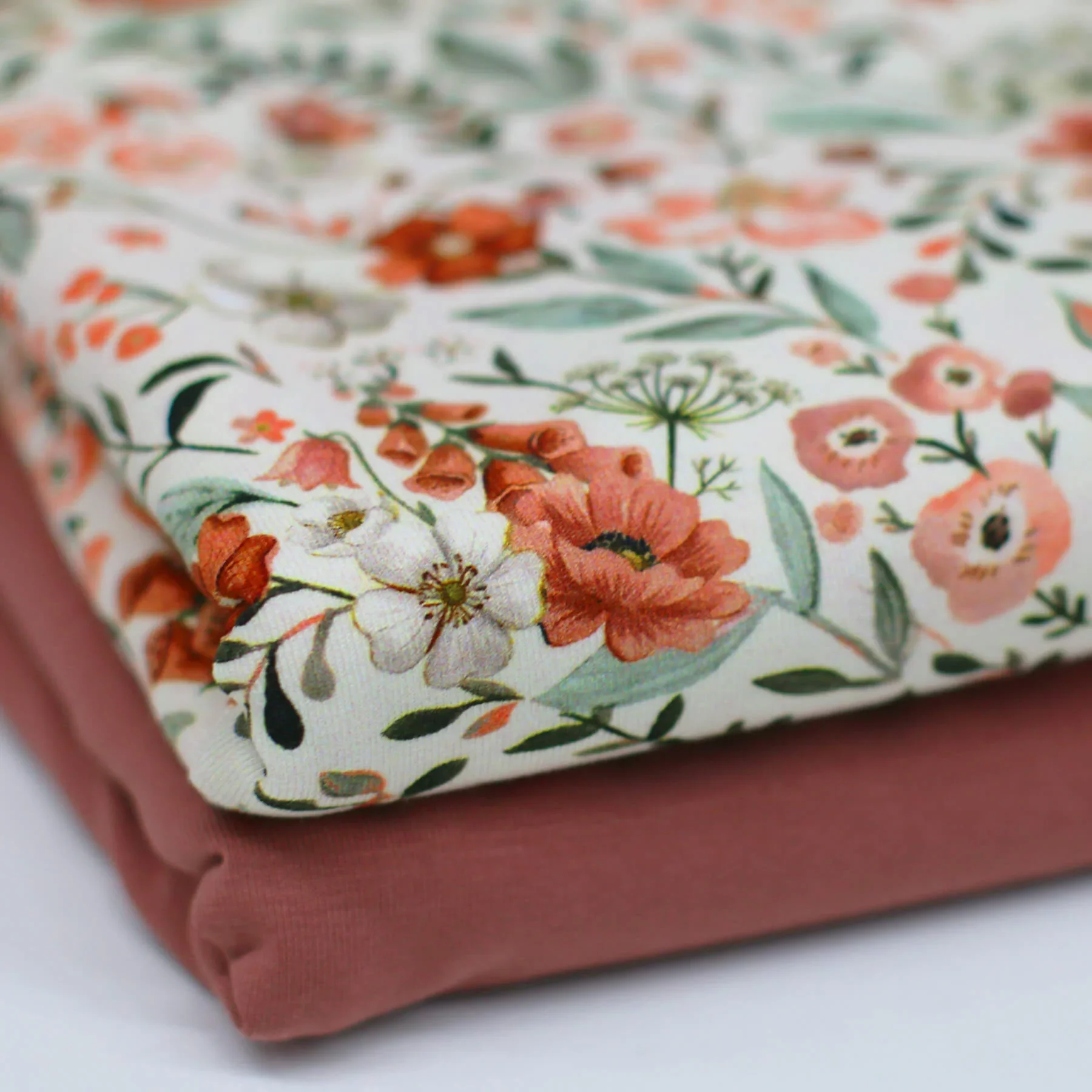 Jersey Katoen Vingerhoedskruidbloem – Zacht & Romantisch