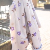 Teddy Stof Bloemen Ecru – Zacht, Warm & Trendy