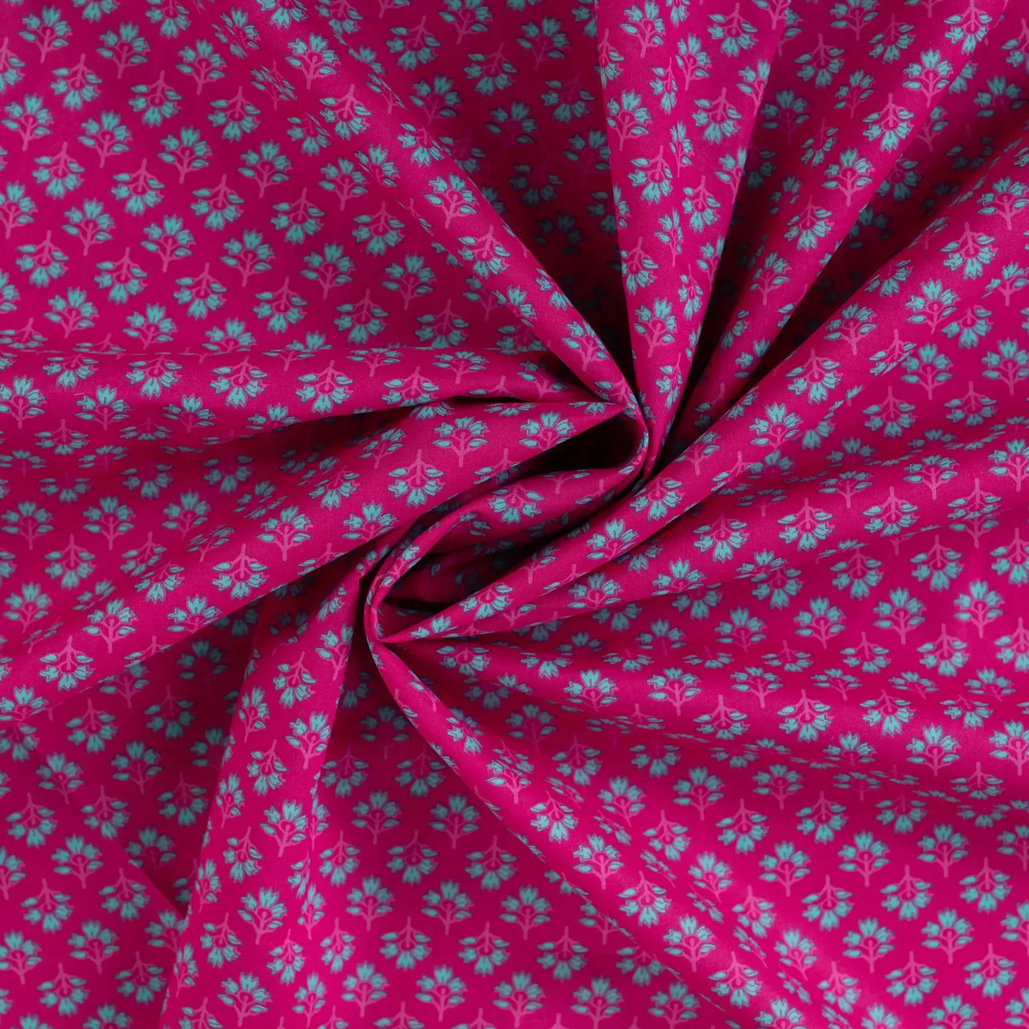 Katoen Voile Abstract Fuchsia – Licht, Luchtig & Zomers