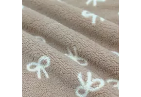 Teddy Stof Donker Beige met Naturel Strik