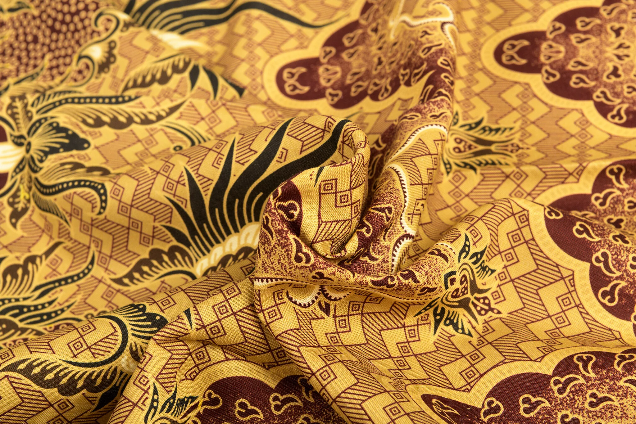 Batik Stof 67 – Kleurrijk Katoen voor Kleding, Decoratie & DIY