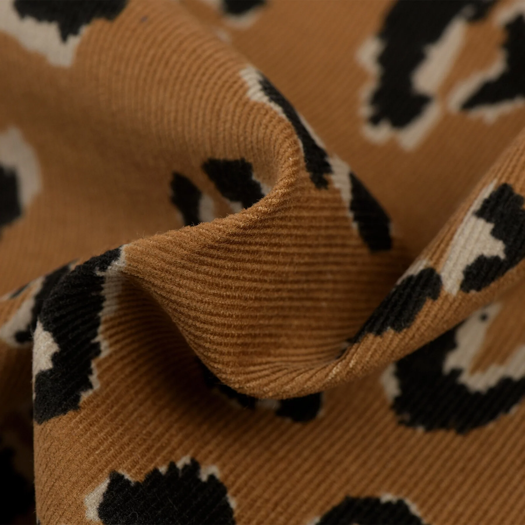 Katoen Corduroy Babyrib Panter Camel/Zwart – Stoere Ribstof