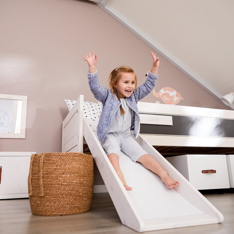 Waarom kiezen voor een kinderbed met glijbaan?