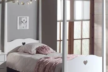 Hemelbed Amori