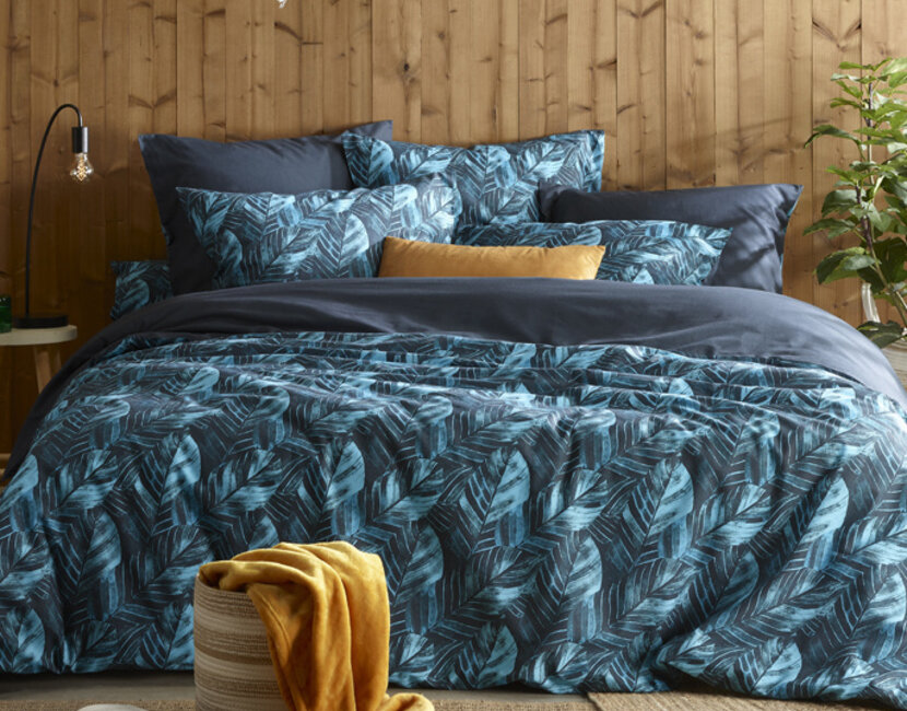 De Witte Lietaer Dekbedovertrek, Musa Midnight Blue - 140 x 220 cm + 60 x 70 cm - Katoen Perkal