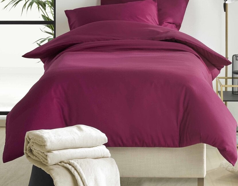 De Witte Lietaer Dekbedovertrek Katoen Satijn, Olivia Beet Red - 140 x 200/220 + 60 x 70 cm