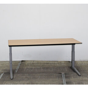 Ahrend Essa Bureau Knop Verstelbaar - Aluminium Onderstel | 160 x 80 cm