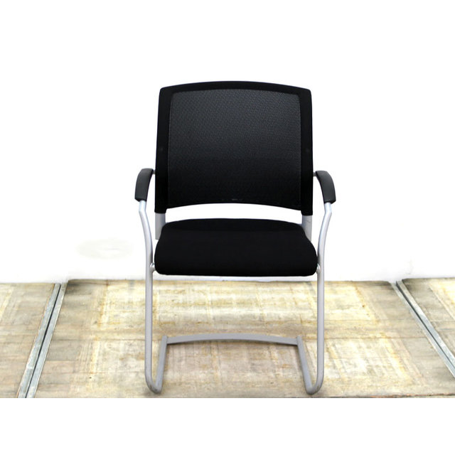 Interstuhl Xantos X575 | Zwart - Aluminium Onderstel Interstuhl Xantos X575 | Zwart - Aluminium Onderstel