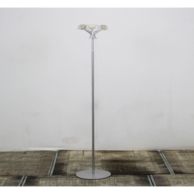 Kartell Alta Tensione Kapstok Grijs - 170 cm Kartell Alta Tensione Kapstok Grijs - 170 cm