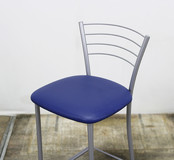 Grijze Barkruk - Blauwe Zitting