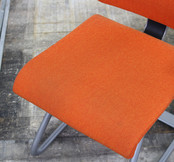 Ahrend 240 Vergaderstoel Slede | Oranje Ahrend 240 Vergaderstoel Slede | Oranje