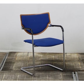 Vergaderstoel Blauw - Slede Onderstel