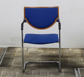 Vergaderstoel Blauw - Slede Onderstel