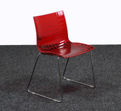 Designstoel Maxdesign X3 - Rode Kunststof Zitting Designstoel Maxdesign X3 - Rode Kunststof Zitting