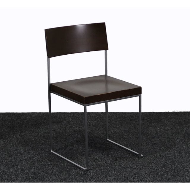 Lapalma Designstoel Cuba - Houten Zitvlak Lapalma Designstoel Cuba - Houten Zitvlak