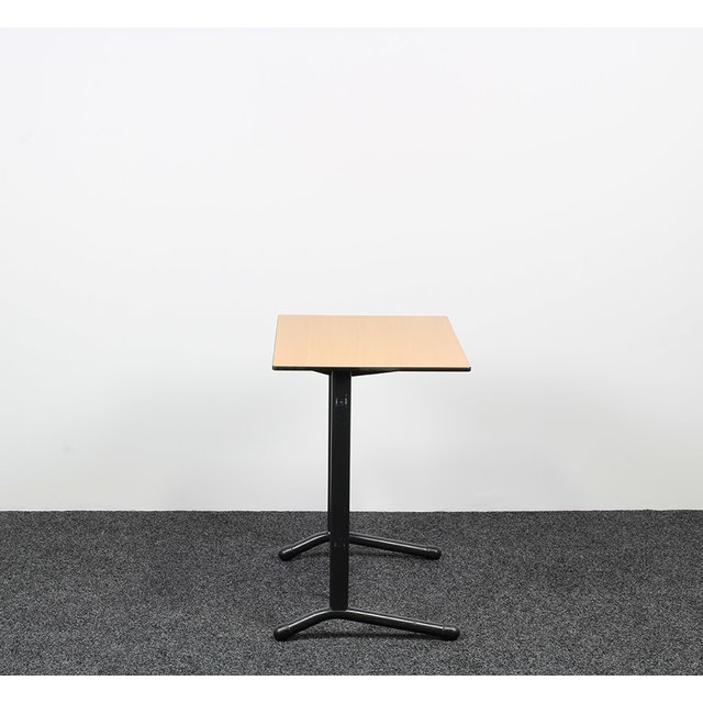 Ahrend Schoolbureau 70 x 50 cm