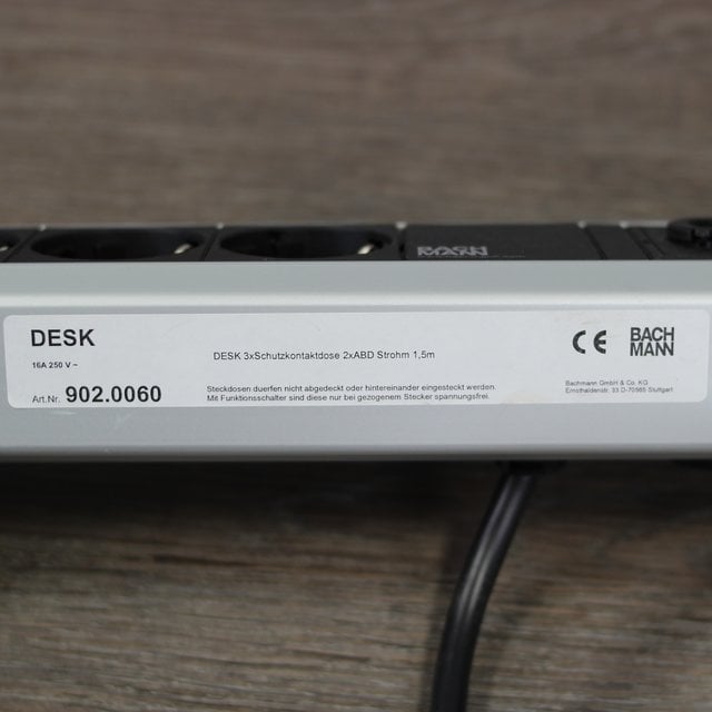 Bachmann Desk 1 Stekkerdoos - 3 Stopcontacten