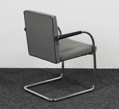 Vitra Visasoft Vergaderstoel Grijs