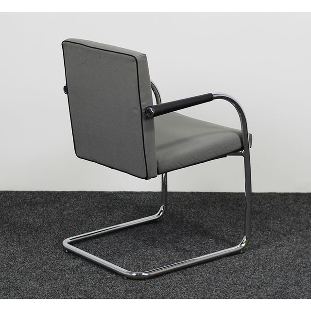 Vitra Visasoft Vergaderstoel Grijs