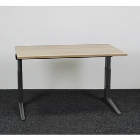 Ahrend Essa Knop Verstelbaar Bureau - Midden Eiken Blad | 120 x 80 cm