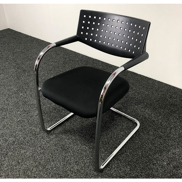 Vergaderstoel Vitra Visavis 1 - Zwart / Chroom | Nieuw Gestoffeerd