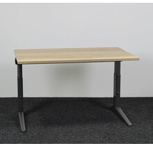Ahrend Essa Knop Verstelbaar Bureau | 140 x 80 cm | Nieuw Natuur Eiken Blad