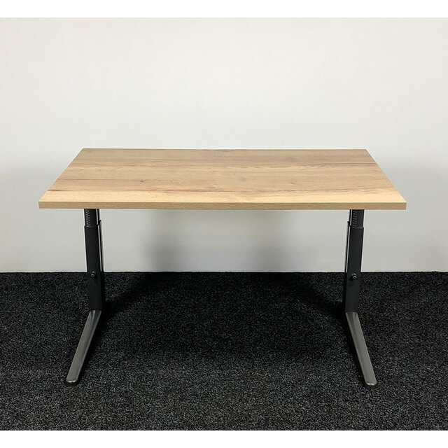 Ahrend Essa Knop Verstelbaar Bureau - Natuur Eiken Blad | 140 x 80 cm Ahrend Essa Knop Verstelbaar Bureau - Natuur Eiken Blad | 140 x 80 cm