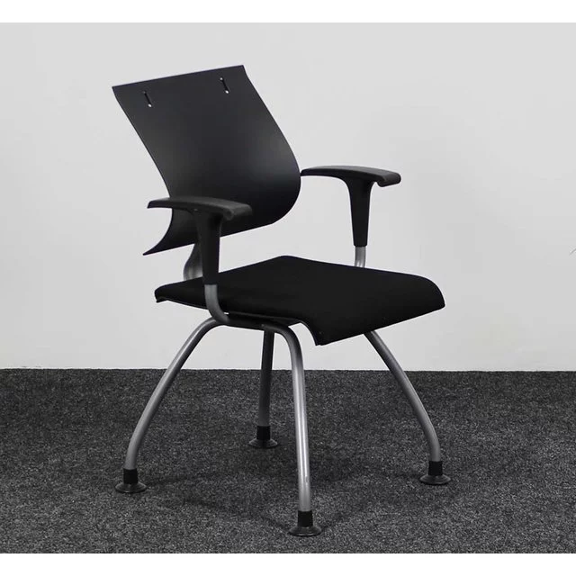 Ahrend 240 Vergaderstoel - Zwart