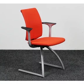 HAG H05 Vergaderstoel - Oranje