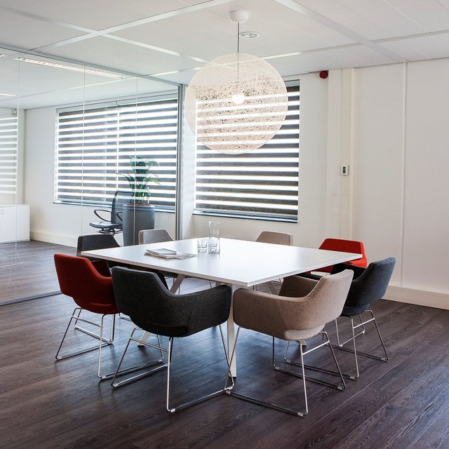 Vierkante Vergadertafel Bridge - 4 tot 8 Personen