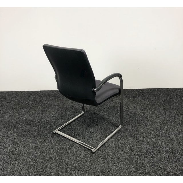 Ahrend 230 Vergaderstoel Grijs Ahrend 230 Vergaderstoel Grijs