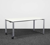 Ahrend 700 Verrijdbare Kantinetafel - 160 x 80 cm