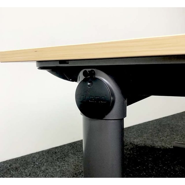 Ahrend 500 Bureau - 160 x 80 cm | Antraciet Onderstel