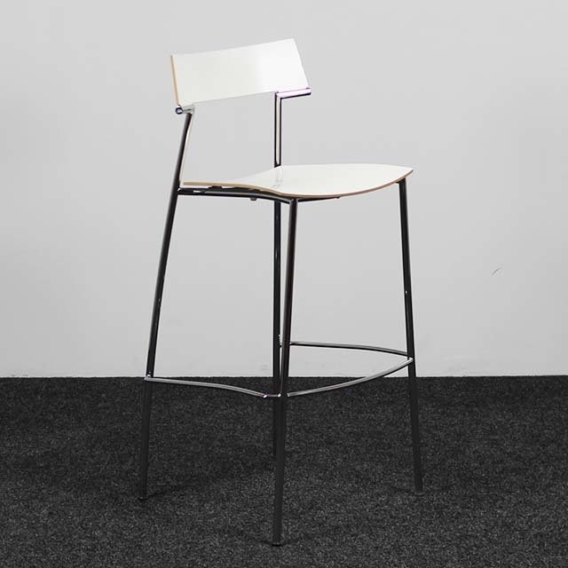 Barkruk Wit - Van der Sluis Quasi Barkruk Wit - Van der Sluis Quasi