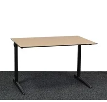 Bureau Ahrend 500 | 120 x 80 cm