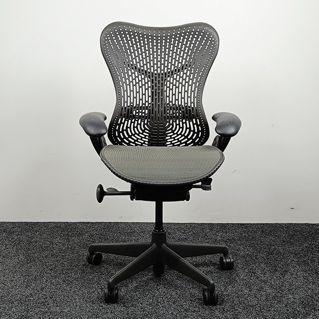 Bureaustoel Herman Miller Mirra - Zwart