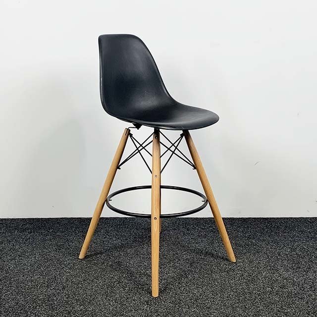 Bux Barkruk - Zwarte Kunststof Zitting