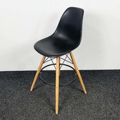 Bux Barkruk - Zwarte Kunststof Zitting