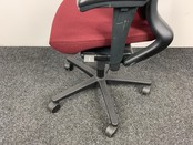 Ahrend 230 Bureaustoel Lage Rug Rood Nieuw Gestoffeerd
