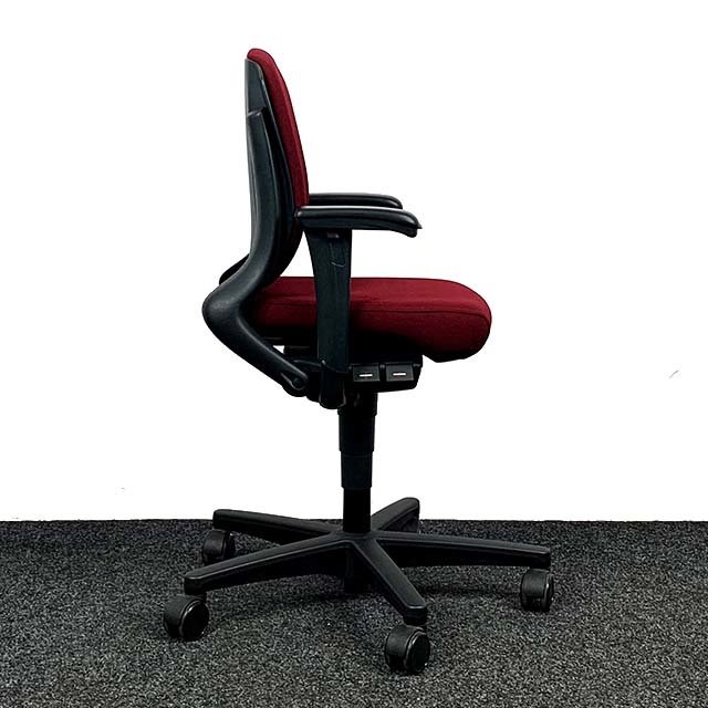 Ahrend 230 Bureaustoel Lage Rug Rood Nieuw Gestoffeerd