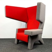 Prooff EarChair Fauteuil - Grijs/Rood
