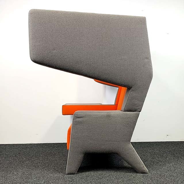 Prooff EarChair Fauteuil - Grijs/Oranje Prooff EarChair Fauteuil - Grijs/Oranje