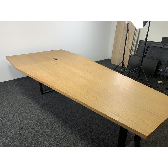 Industriële tafel Bootvormig Blad