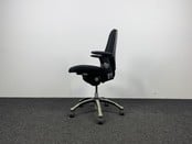 RH Logic Bureaustoel 300 - Zwart/Créme wit Voetkruis