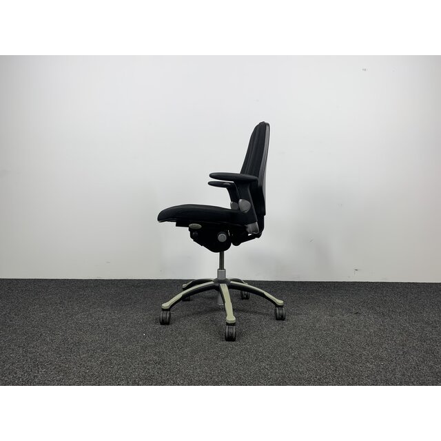 RH Logic Bureaustoel 300 - Zwart/Créme wit Voetkruis