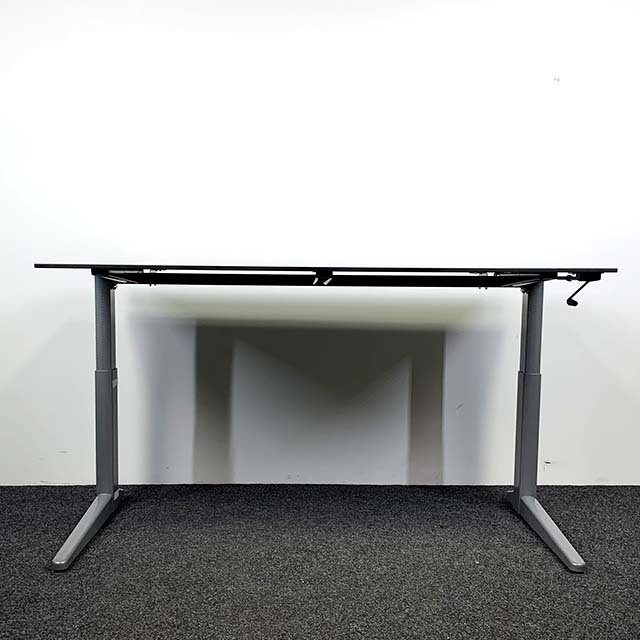 Ahrend Slingerbureau Rechthoekige Poot  160 x 80 cm Ahrend Slingerbureau Rechthoekige Poot  160 x 80 cm