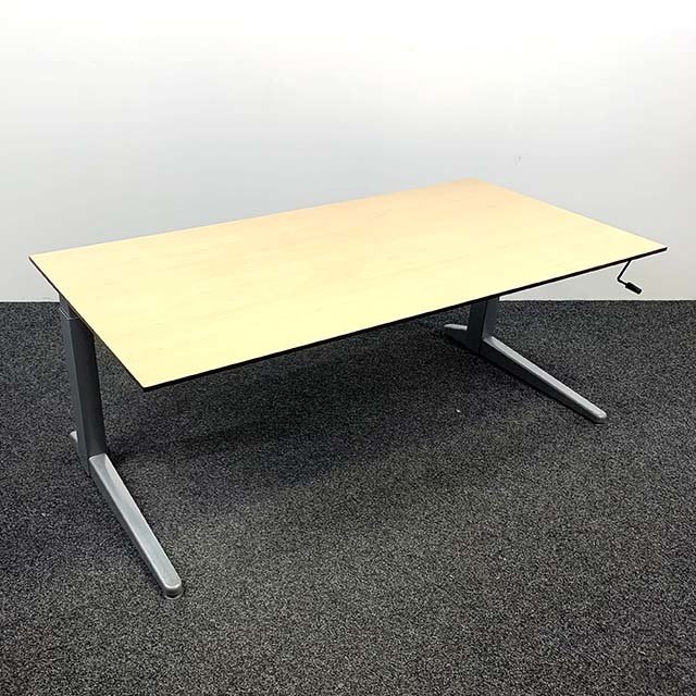 Ahrend Slingerbureau Rechthoekige Poot  160 x 80 cm Ahrend Slingerbureau Rechthoekige Poot  160 x 80 cm