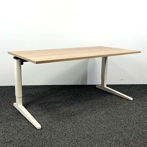 Ahrend Essa Bureau Knop Verstelbaar - Wit Onderstel | 160 x 80 cm