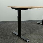 Lando Balance Bureau Slinger Verstelbaar, Zwart onderstel